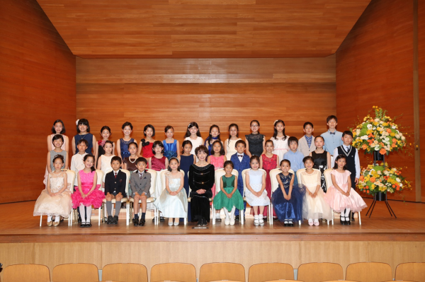 ピアノと歌の教室 Amoroso(アモローソ)