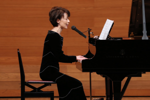 ピアノと歌の教室 Amoroso(アモローソ)